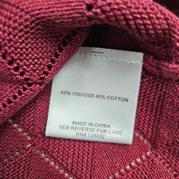 Modcloth Short Sleeve Textured Sweater, Size Mauve, Medium, Excellent Condition - Picture 11 of 15